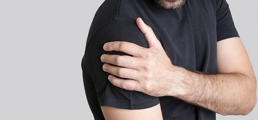 patient needing frozen shoulder treatment in Santa Maria CA